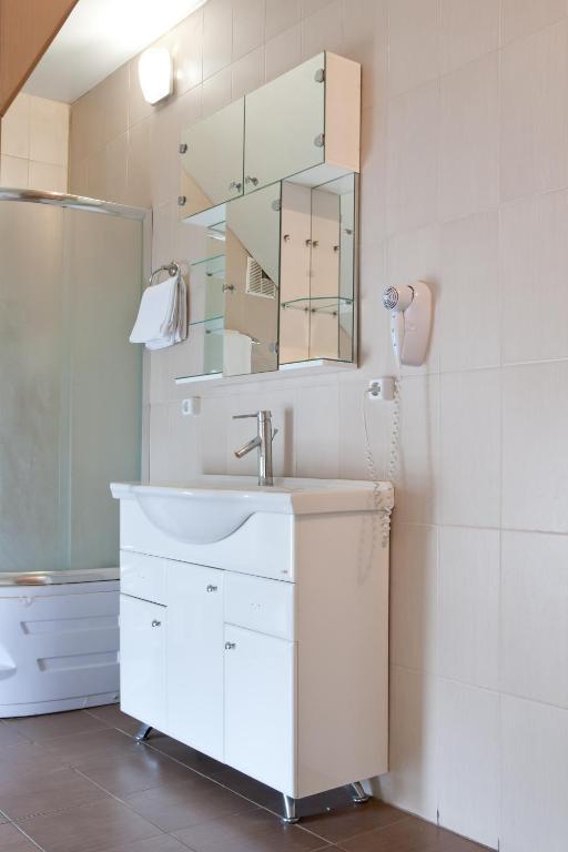 Hotel Complex Verhovina Kyiv Room photo